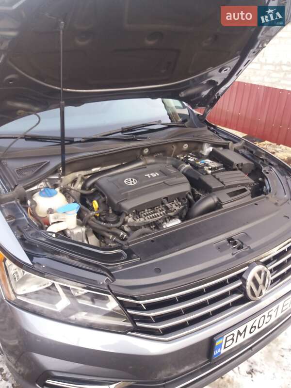Седан Volkswagen Passat 2016 в Сумах
