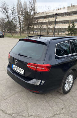 Универсал Volkswagen Passat 2018 в Днепре