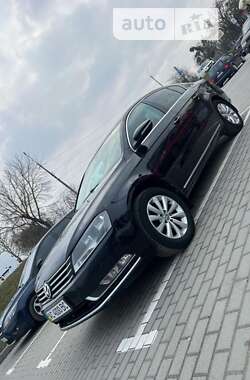 Седан Volkswagen Passat 2011 в Шепетівці