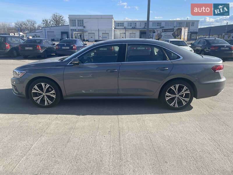 Седан Volkswagen Passat 2020 в Києві