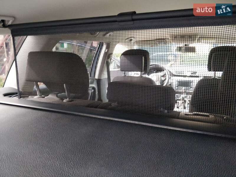 Універсал Volkswagen Passat 2013 в Ірпені