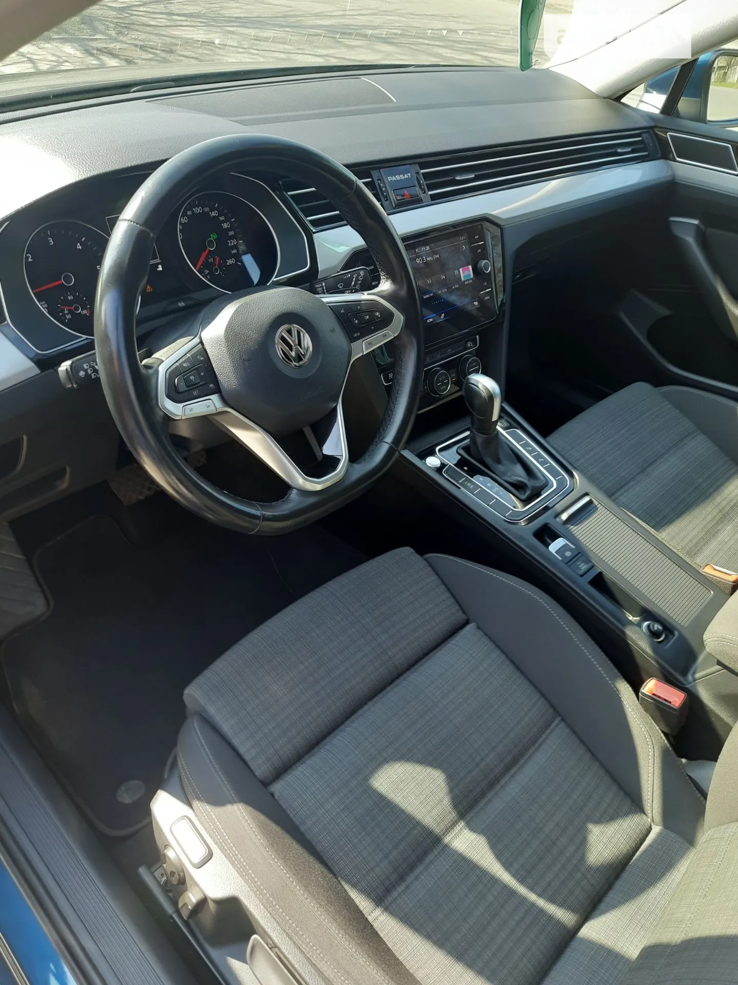 2019 Volkswagen Passat - мініатюра 13