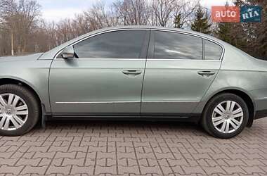 Седан Volkswagen Passat 2007 в 