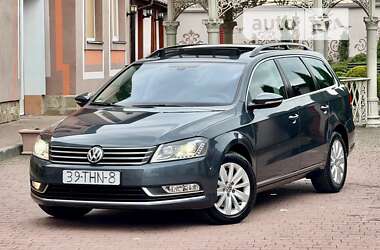 Универсал Volkswagen Passat 2012 в Стрые