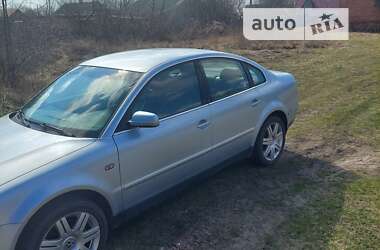 Седан Volkswagen Passat 2002 в Богодухове