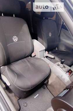 Седан Volkswagen Passat 2002 в Казатине