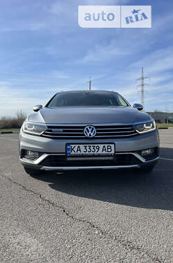 Універсал Volkswagen Passat 2019 в Києві