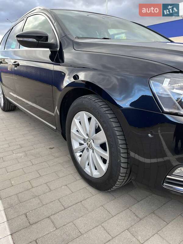 Универсал Volkswagen Passat 2014 в Калуше