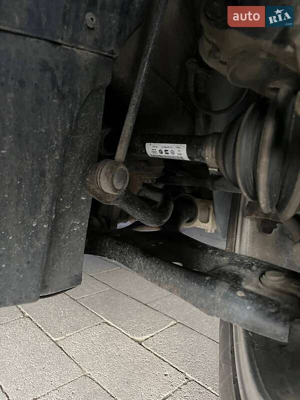 Универсал Volkswagen Passat 2014 в Калуше