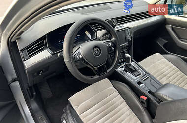 Универсал Volkswagen Passat 2015 в 