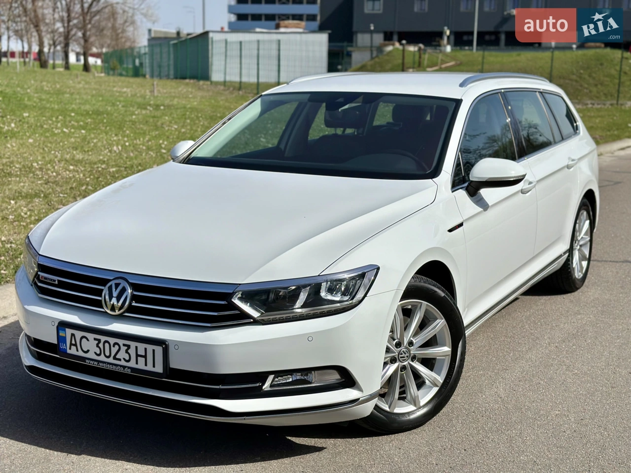 2019 Volkswagen Passat - мініатюра 13