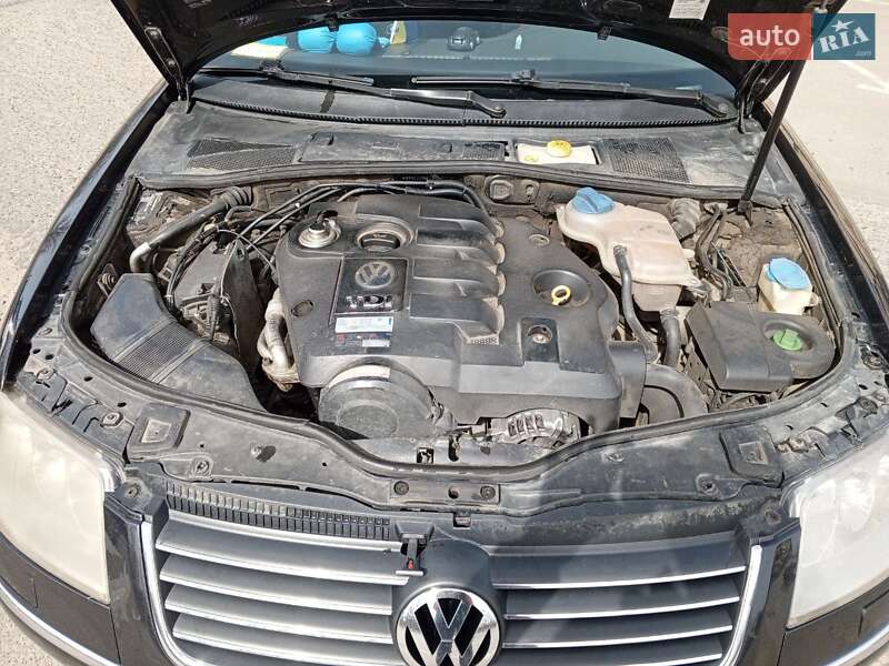 Универсал Volkswagen Passat 2004 в Одессе