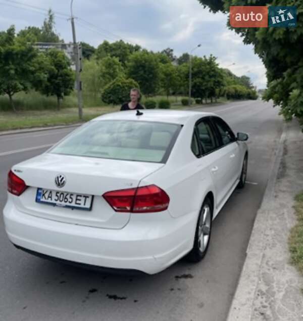 Седан Volkswagen Passat 2015 в Ровно фото 3 Седан Volkswagen Passat 2015 в Ровно