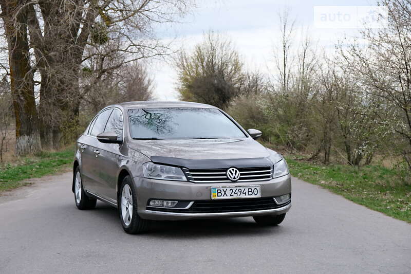 Volkswagen Passat 2011