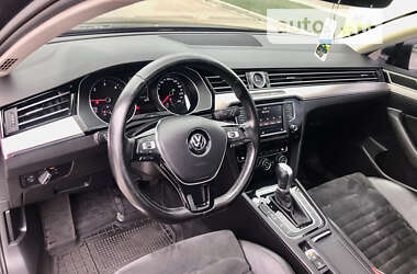 Універсал Volkswagen Passat 2017 в Сумах