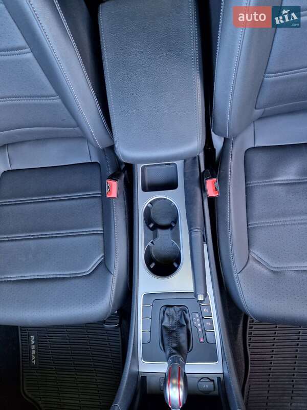 Седан Volkswagen Passat 2020 в Киеве