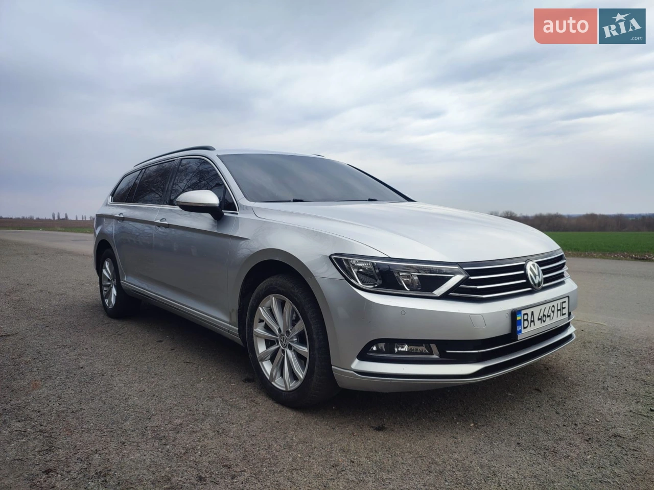 2016 Volkswagen Passat - мініатюра 13