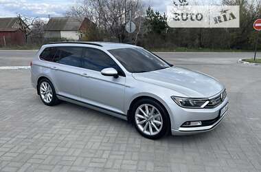 Універсал Volkswagen Passat 2016 в Запоріжжі