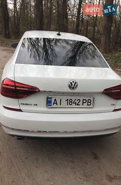 Седан Volkswagen Passat 2016 в 