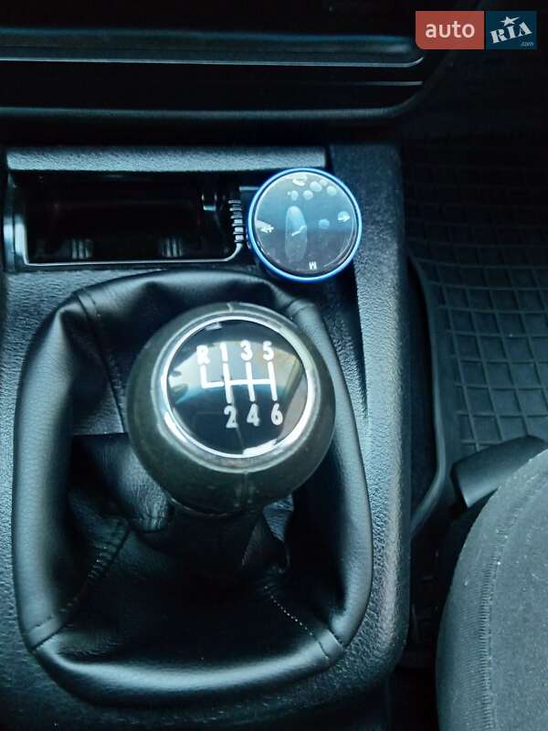 Универсал Volkswagen Passat 2000 в Ивано-Франковске