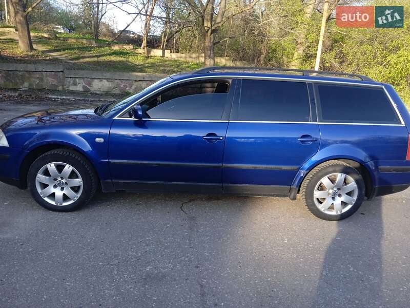 Универсал Volkswagen Passat 2000 в Ивано-Франковске