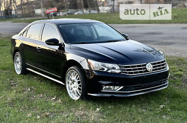 Седан Volkswagen Passat 2017 в Лубнах