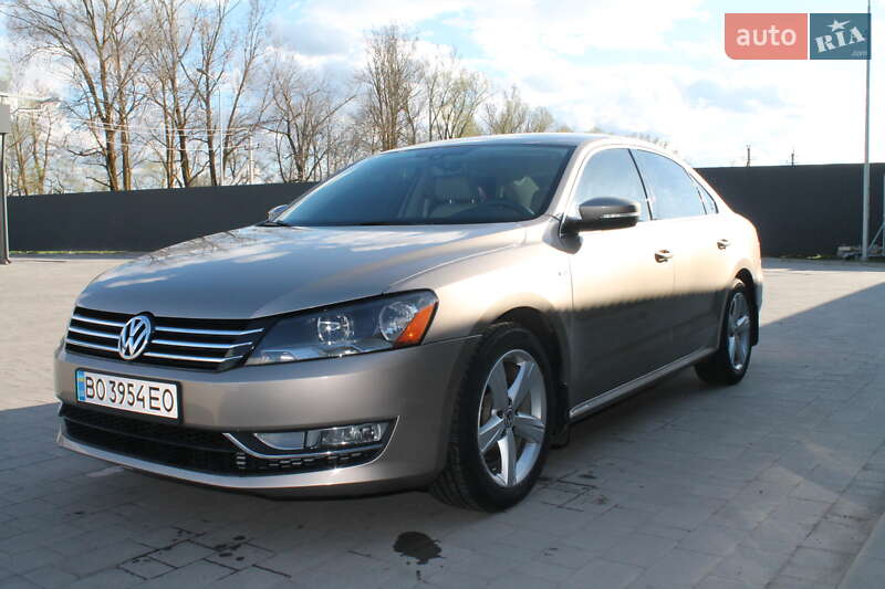Седан Volkswagen Passat 2015 в Козове
