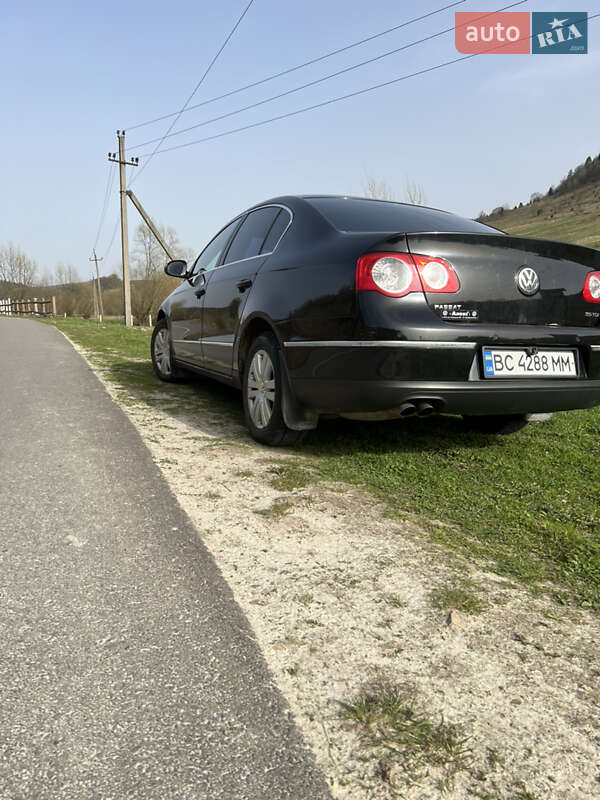 Седан Volkswagen Passat 2008 в Старом Самборе