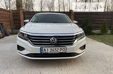 Седан Volkswagen Passat 2020 в Києві