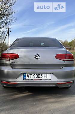 Седан Volkswagen Passat 2019 в Галиче