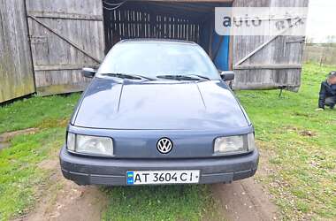 Седан Volkswagen Passat 1991 в Долині