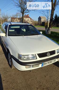 Універсал Volkswagen Passat 1996 в Одесі