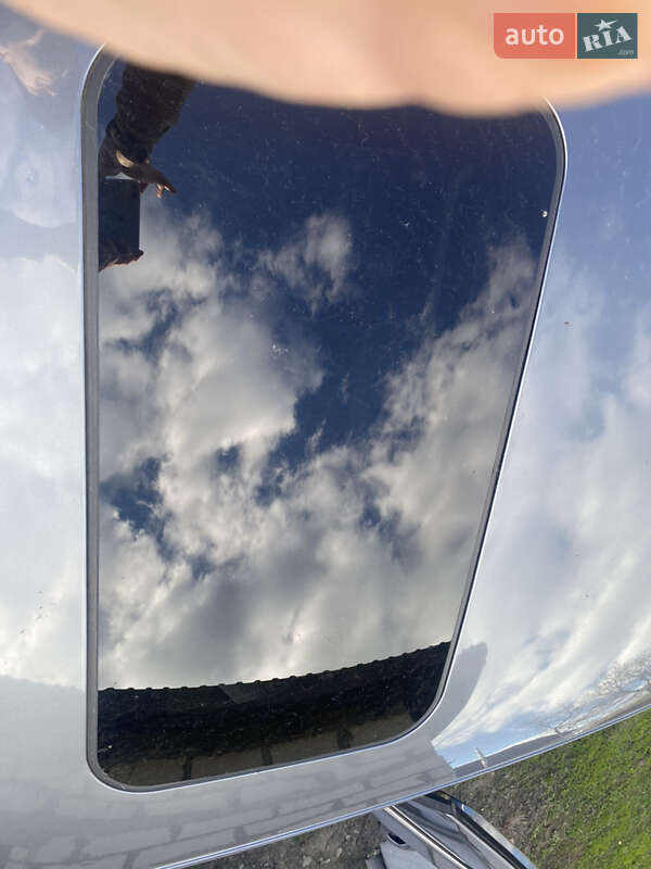 Седан Volkswagen Passat 2013 в Киеве