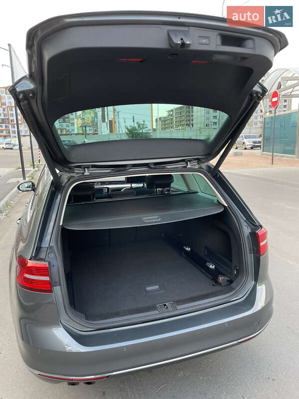 Универсал Volkswagen Passat 2015 в Киеве фото 15 Универсал Volkswagen Passat 2015 в Киеве