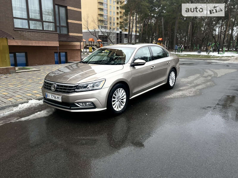 Седан Volkswagen Passat 2015 в Южноукраїнську