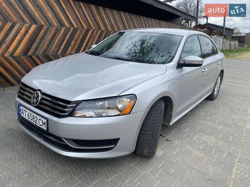 Седан Volkswagen Passat 2015 в Болехове