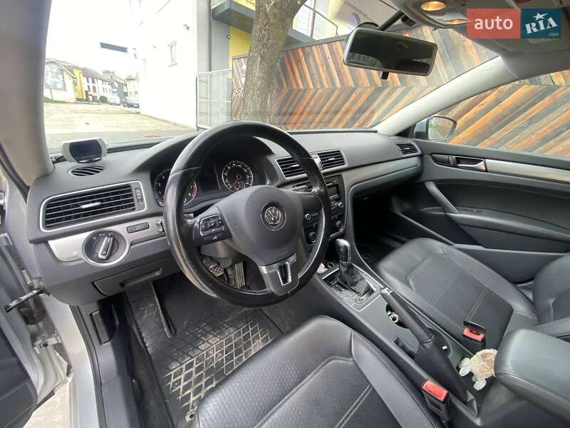 Седан Volkswagen Passat 2015 в Болехове