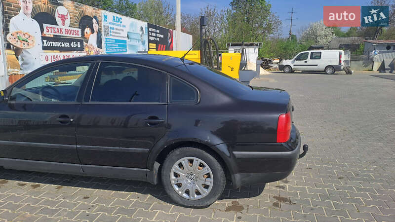 Седан Volkswagen Passat 1998 в Черновцах фото 4 Седан Volkswagen Passat 1998 в Черновцах