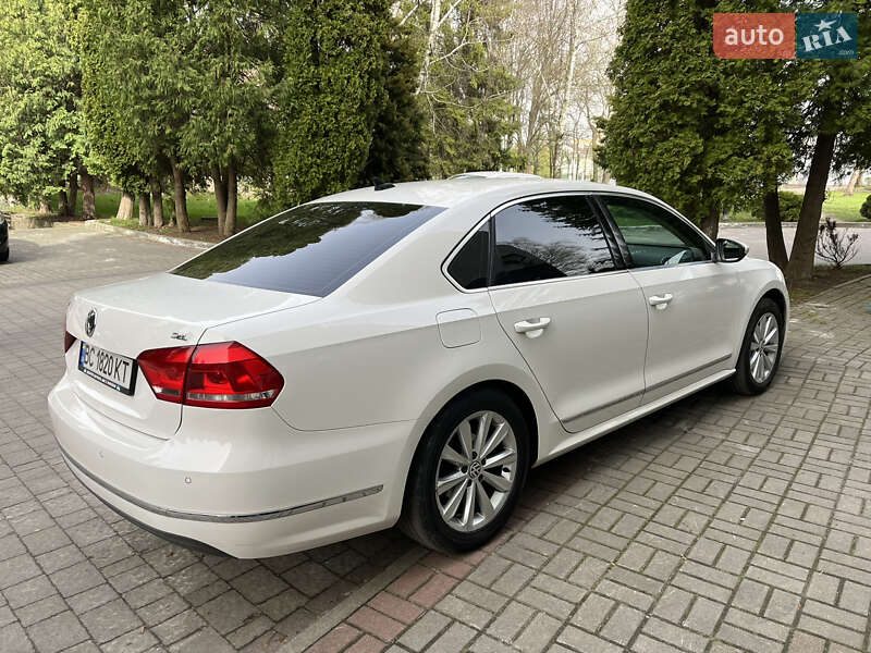Седан Volkswagen Passat 2011 в Львові фото 4 Седан Volkswagen Passat 2011 в Львові