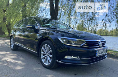 Универсал Volkswagen Passat 2019 в Ровно