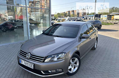 Седан Volkswagen Passat 2011 в Полтаві