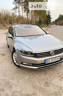 Универсал Volkswagen Passat 2015 в Шепетовке