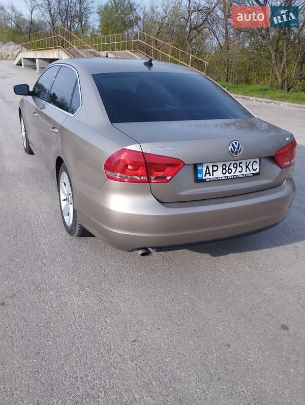 Седан Volkswagen Passat 2015 в Киеве фото 22 Седан Volkswagen Passat 2015 в Киеве