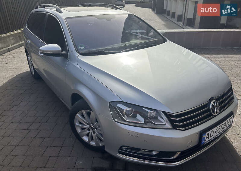 Универсал Volkswagen Passat 2013 в Ужгороде