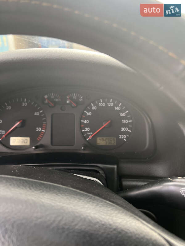 Универсал Volkswagen Passat 1997 в Одессе