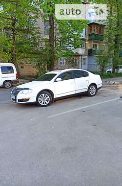 Седан Volkswagen Passat 2010 в Одессе