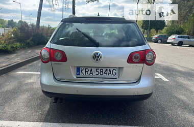 Универсал Volkswagen Passat 2006 в Хусте