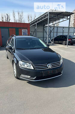 Универсал Volkswagen Passat 2013 в Днепре