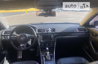 Седан Volkswagen Passat 2014 в Кропивницком