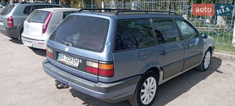 Универсал Volkswagen Passat 1992 в Кропивницком